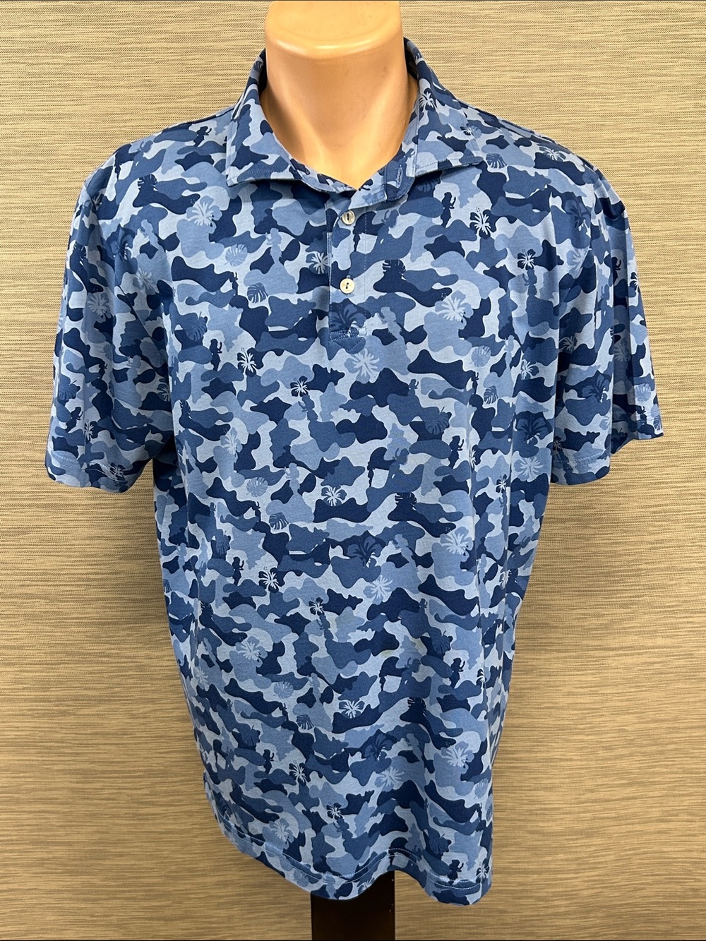 Peter Millar Seaside short sleeve polo shirt.  L